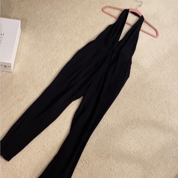 ♠️ASTR, Beautiful,Remantic Black Backless Halter Jumpsuit, POCKETS! Size S - Picture 7 of 13